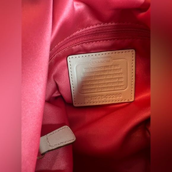 Authentic Coach bag - Picture 5 of 12